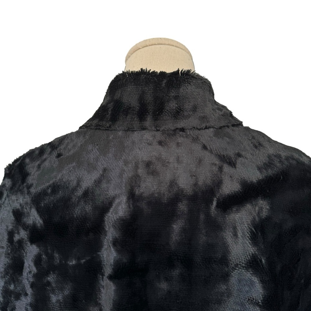 Vintage Black Faux Fur Cape Capelet Wrap Goth Old Hollywood Glam Goth - Picture 7 of 11